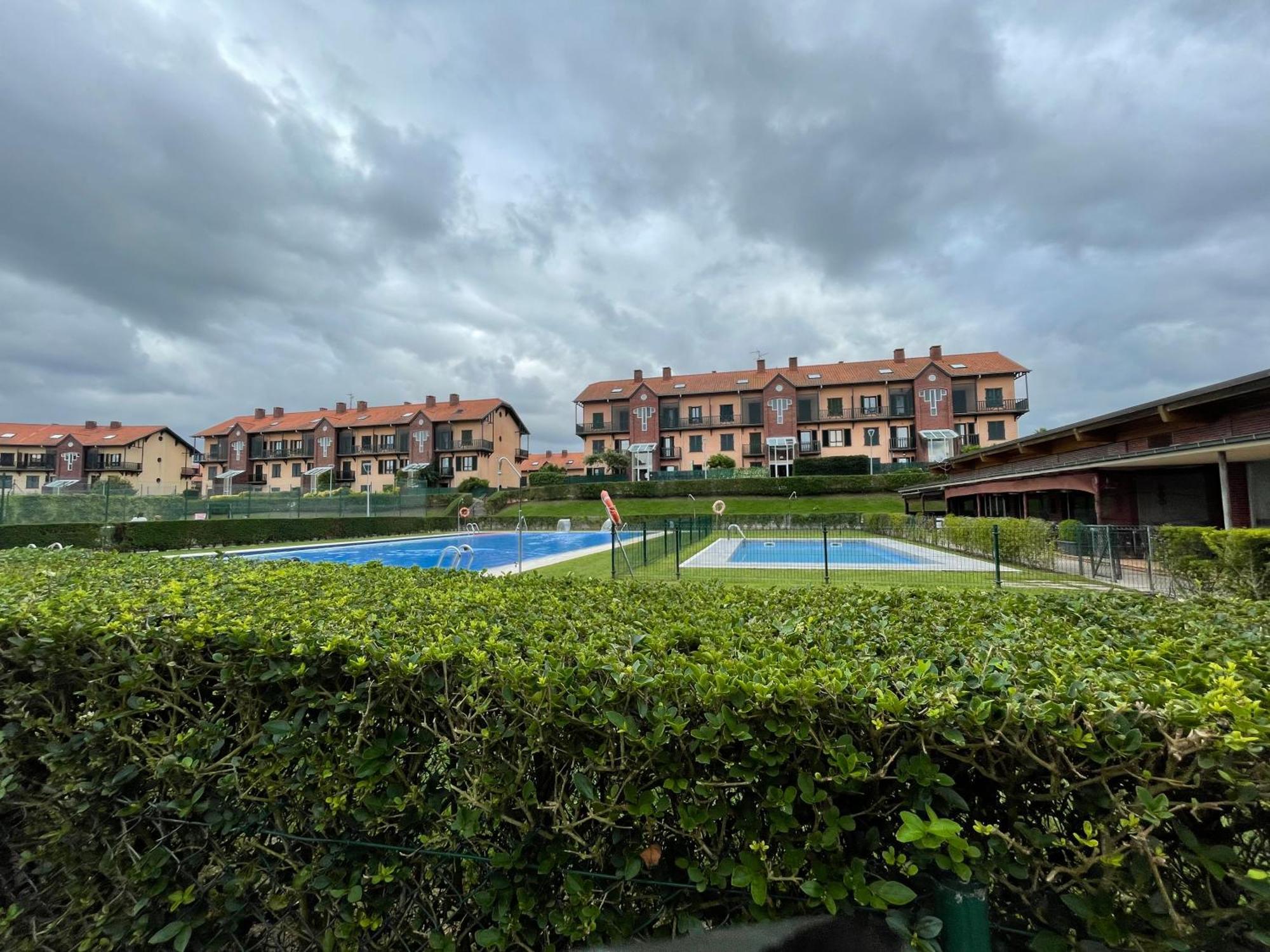 Appartamento Bonito Duplex Con Vistas Al Mar Comillas Esterno foto